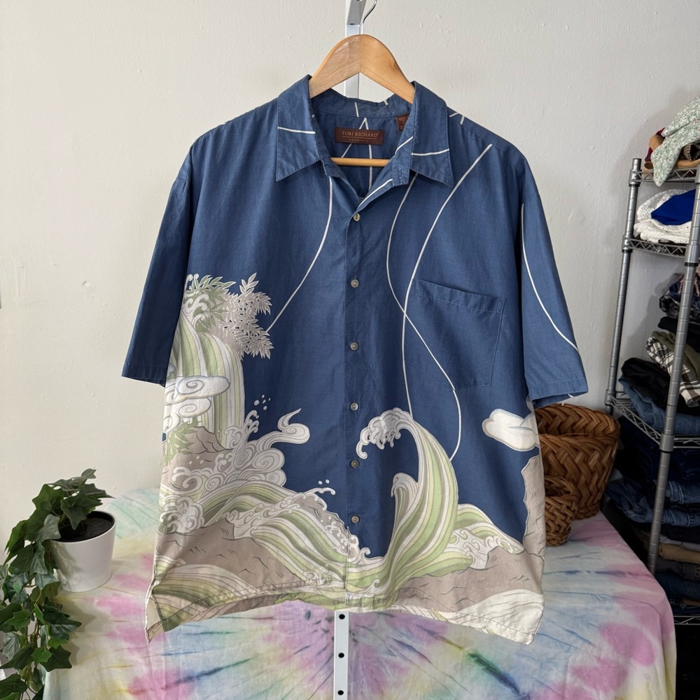 Tori Richard Casual Button Down Shirt Size XL Waves Beach Hawaiian Resort Cotton - Picture 8 of 10